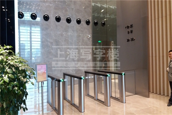 1590055727820337.jpg 环贸广场 (6).jpg